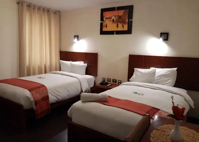 Hotel Golden Inca 3*